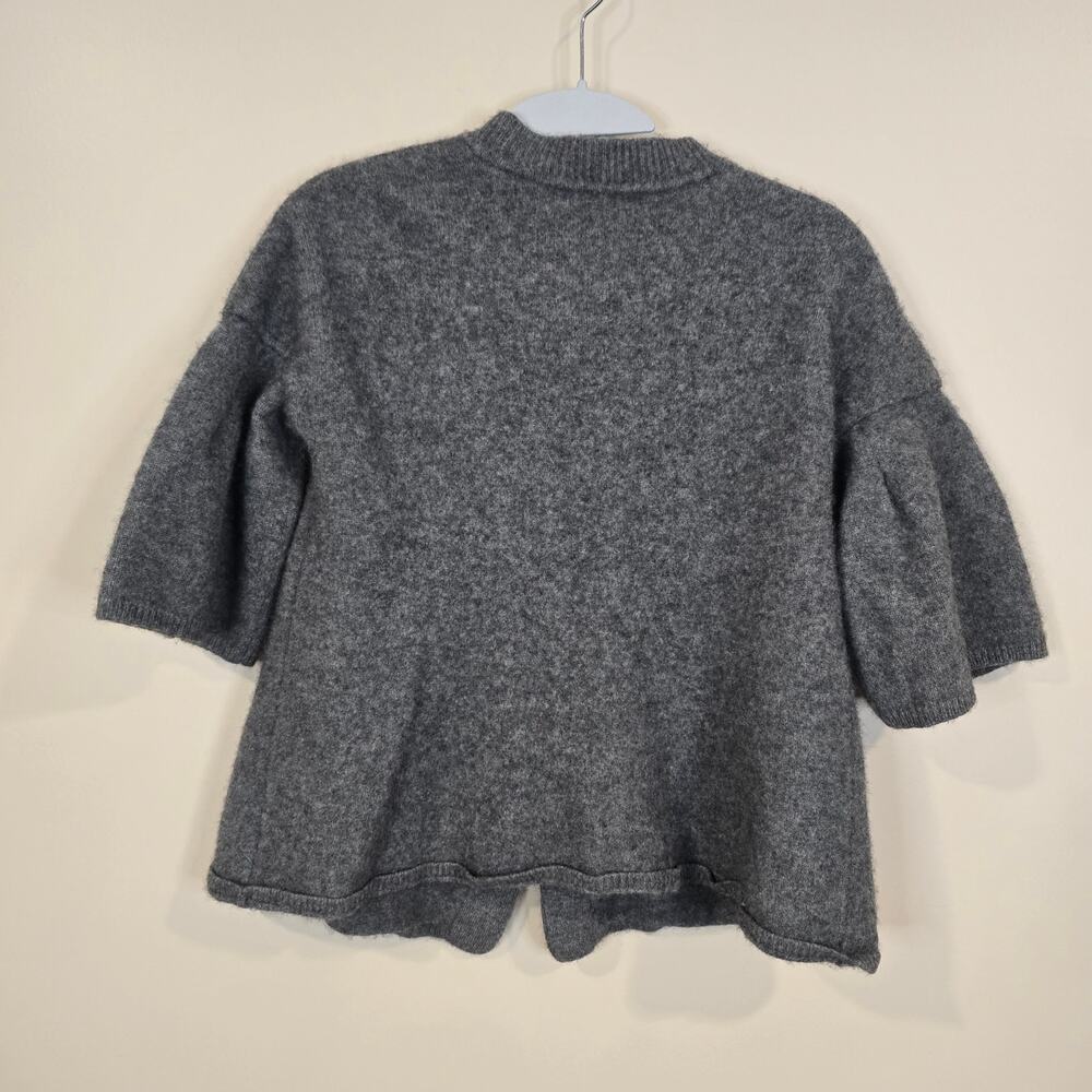 Women's Vince Gray Cashmere 3 Button Sweater Cropped Cardigan | Size Medium - Picture 3 of 11